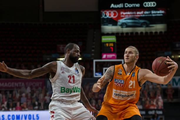 着数以千计 着数以千计